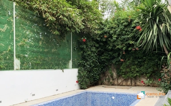 Villa neuve moderne à Hay Riad 