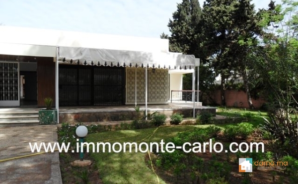 Location villa au quartier  Souissi 