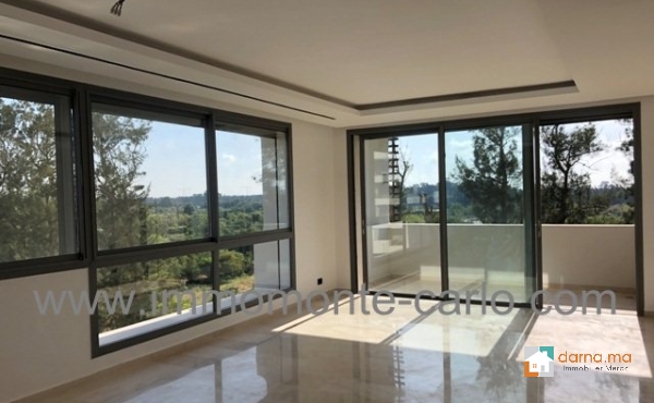 Appartement de standing avec terrasse  à Souissi