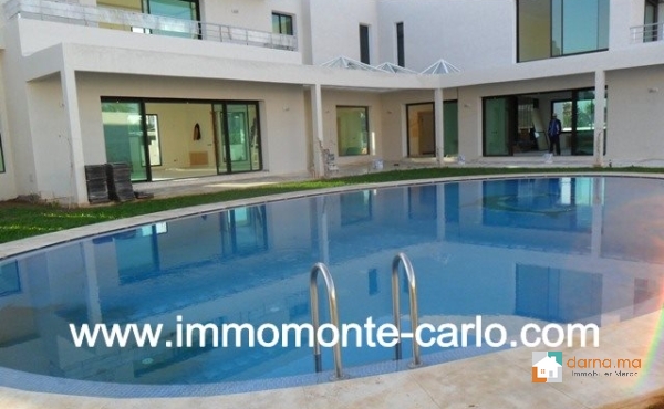 Villa neuve haut standing à louer à Souissi 