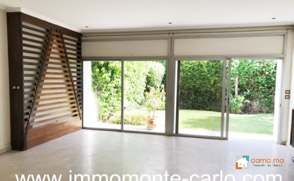 villa avec chauffage central située à Aviation